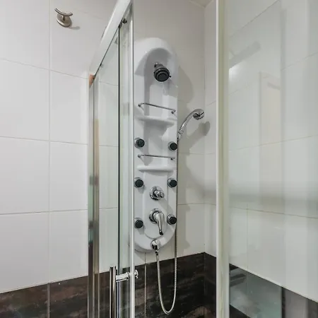 Guestready - Daisy Boutique *